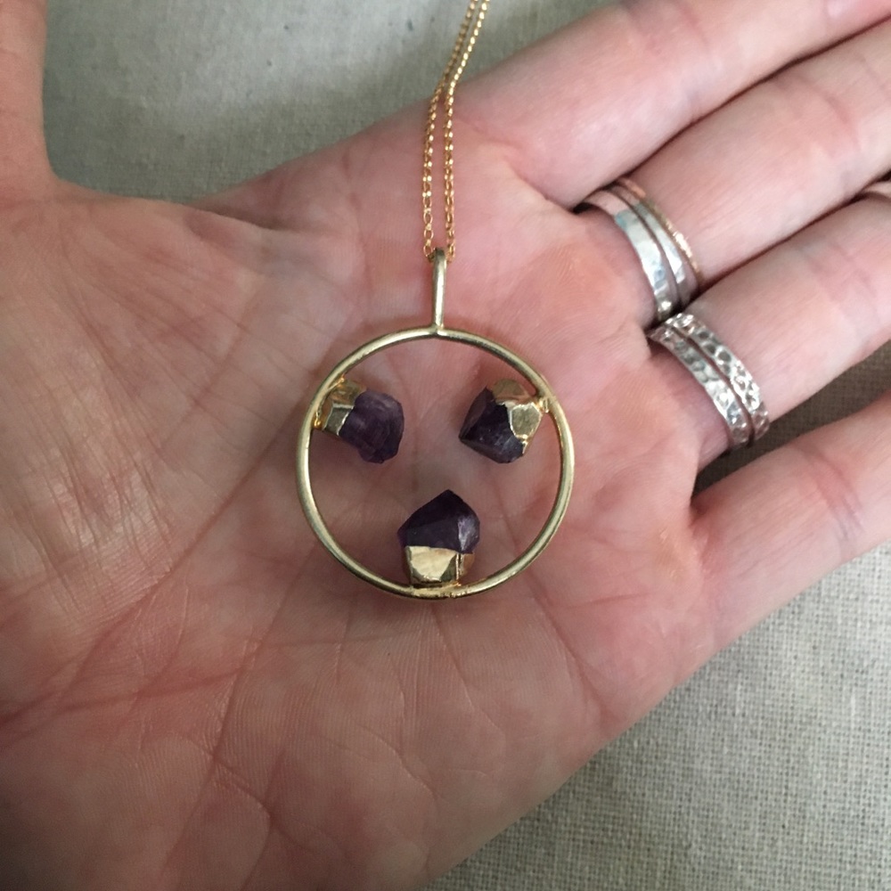 Gold Amethyst Necklace - Picture 3 of 3